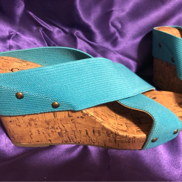 Cork wedge heels - Picture 2 of 2